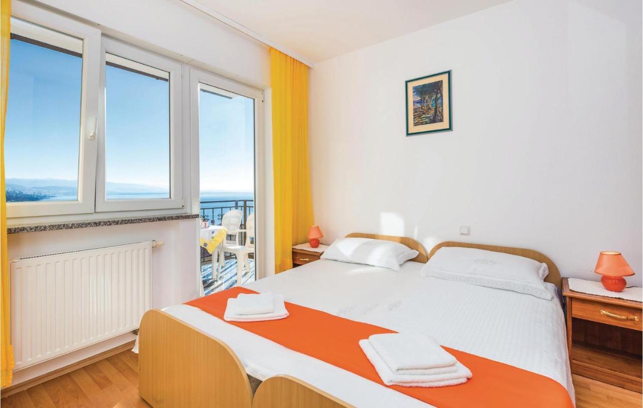 Nice Apartment In Volosko With Kitchen Kültér fotó