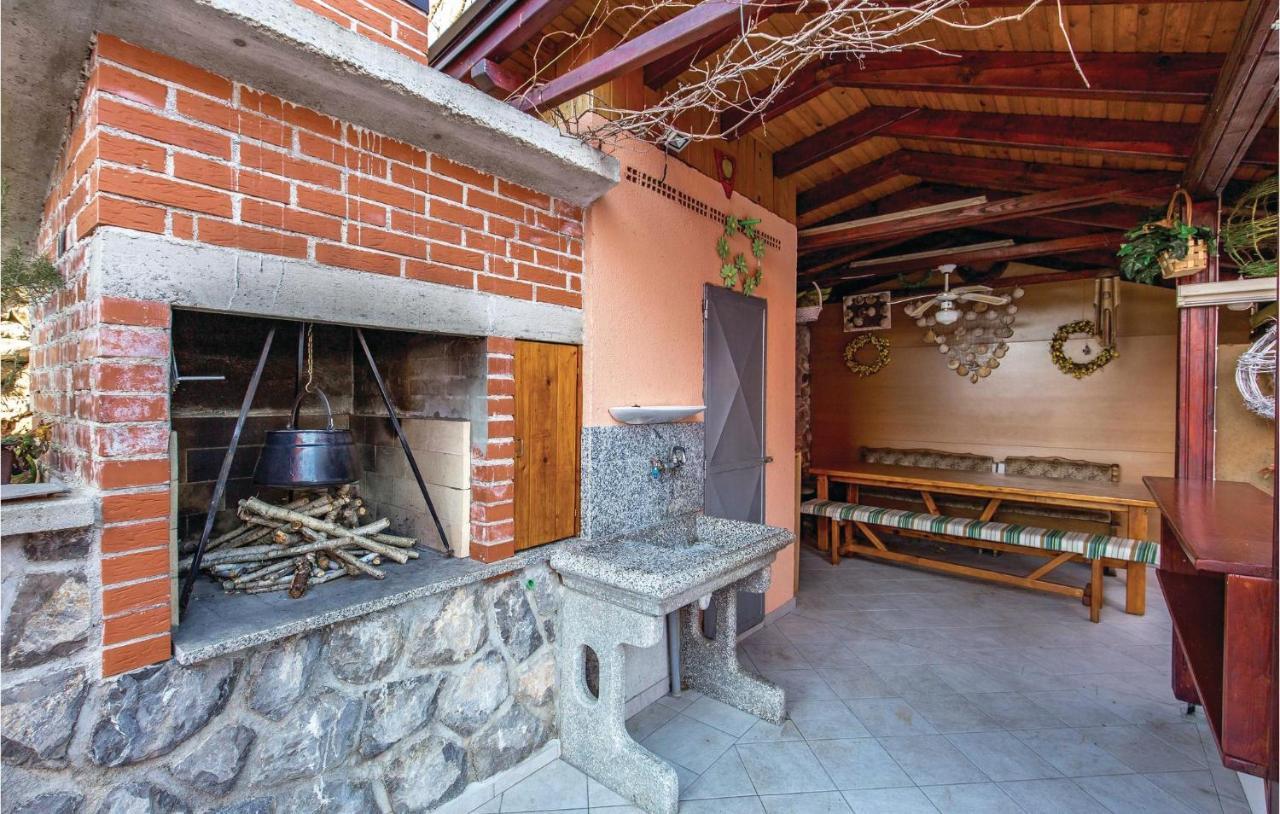 Nice Apartment In Volosko With Kitchen Kültér fotó