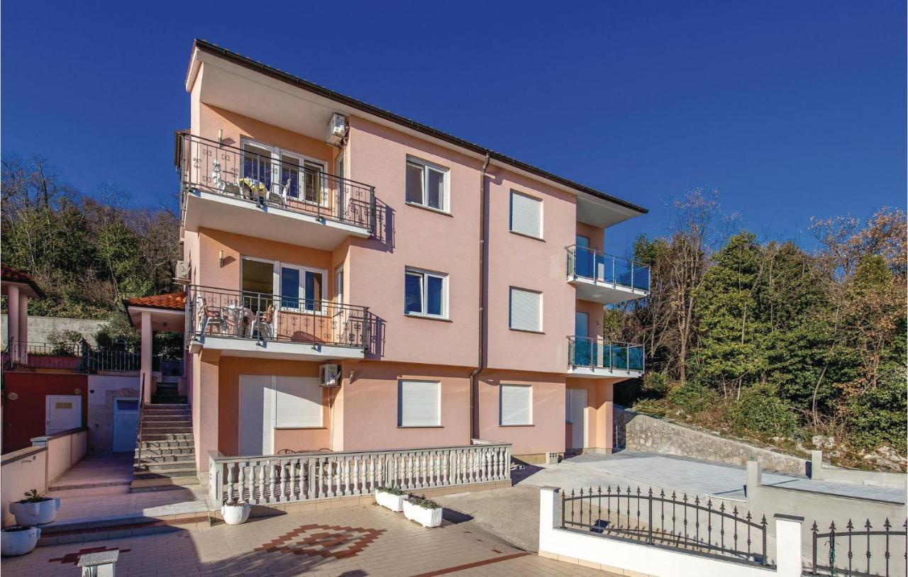 Nice Apartment In Volosko With Kitchen Kültér fotó